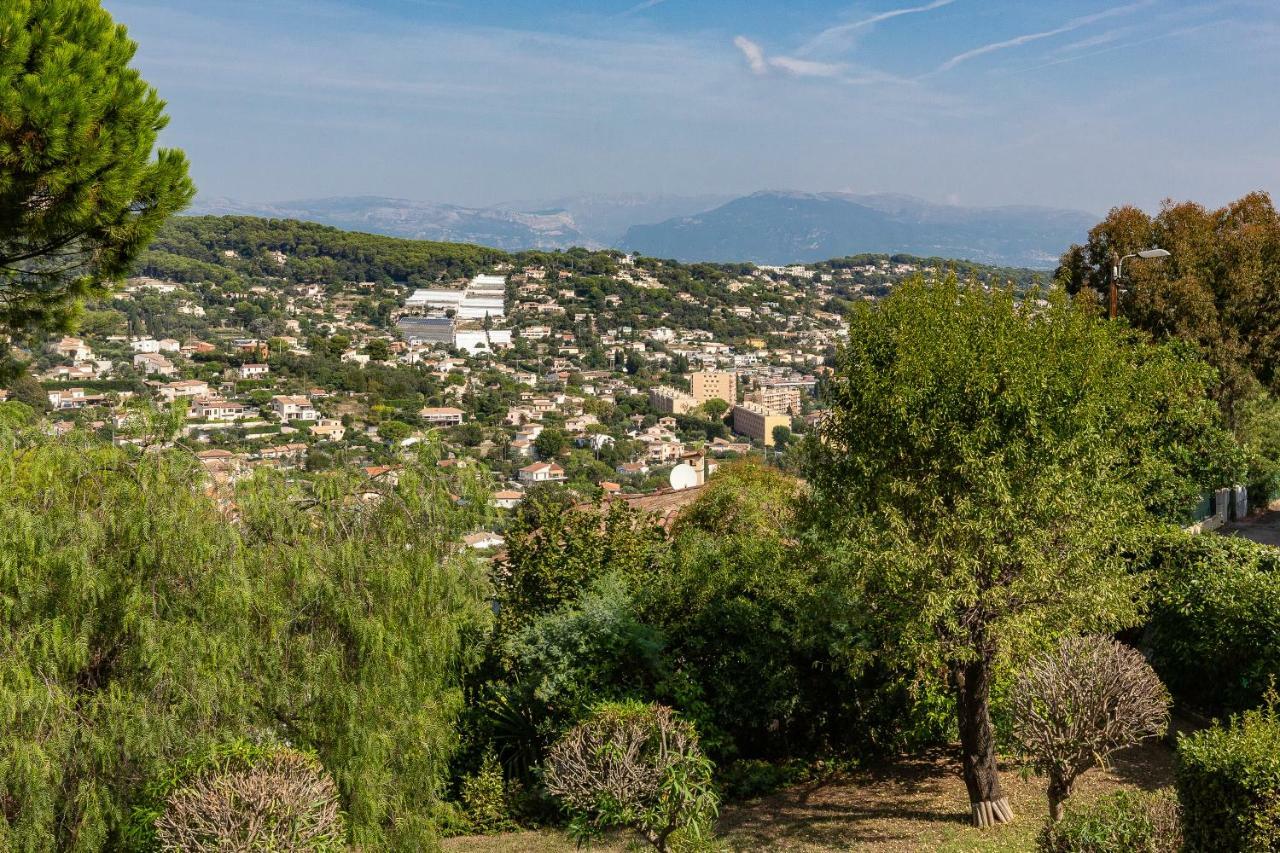 Haus Mit Garten Ueber Der Bucht Von Cannes Vallauris Exterior foto